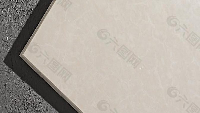 根据以上要点，以下列举了通铺瓷砖的十大品牌排名：